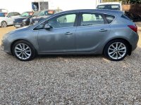 VAUXHALL ASTRA